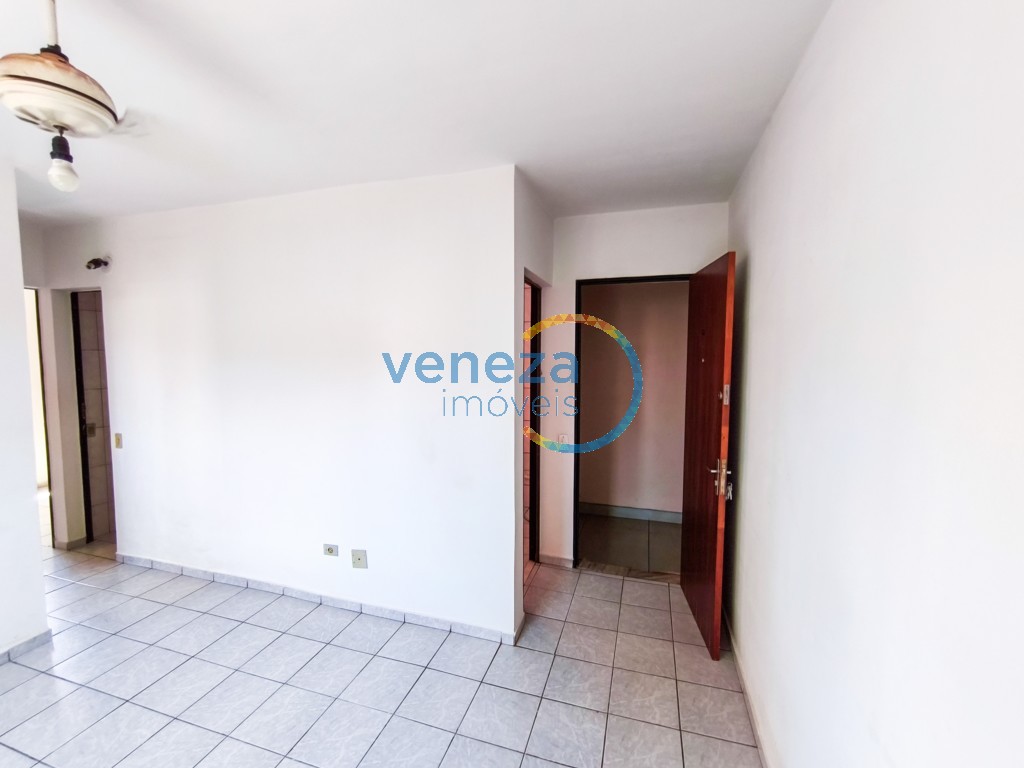 Apartamento para locação no bairro Gleba Palhano de Londrina com 42.96m<sup>2</sup> útil, 2 quartos, 1 vaga de garagem