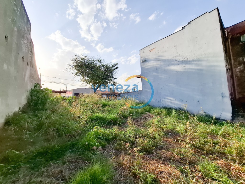 Terreno para locação no bairro Industrial de Londrina com 357.02m<sup>2</sup> total