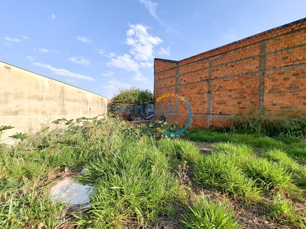 Terreno para locação no bairro Industrial de Londrina com 357.02m<sup>2</sup> total