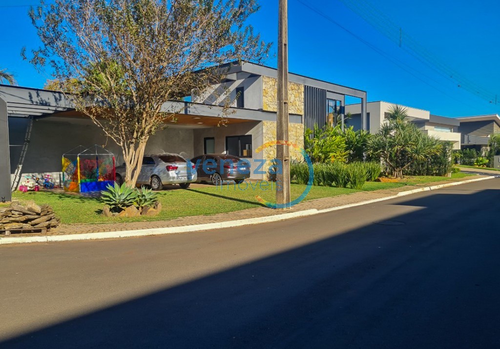 Casa Residencial para venda no Santa Adelaide em Cambe com 320m² por R$ 3.500.000,00