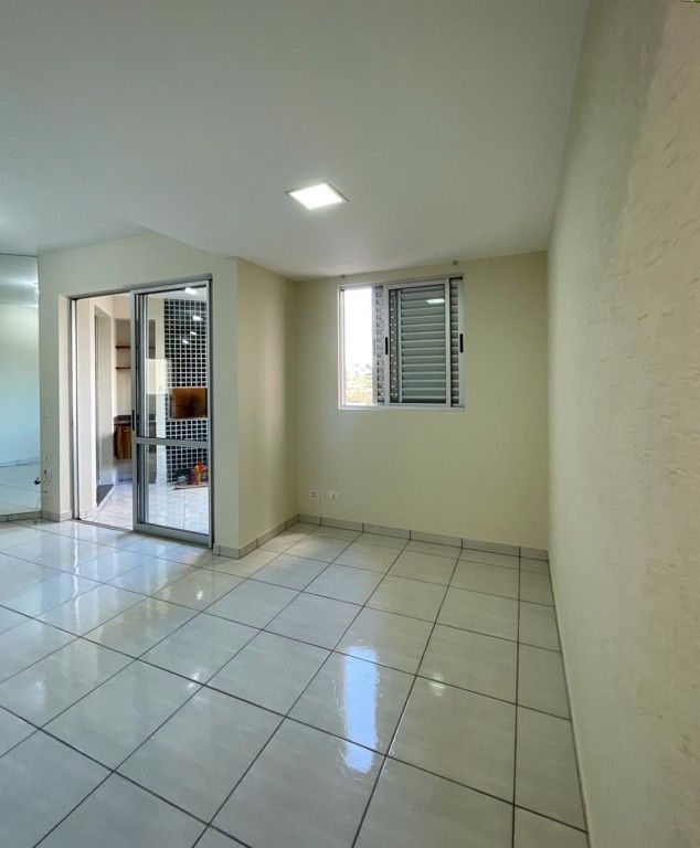 Apartamento para locacao no Gleba Palhano em Londrina com 105m² por R$ 2.875,00
