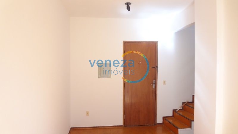 Apartamento para venda no Centro em Londrina com 117,24m² por R$ 250.000,00