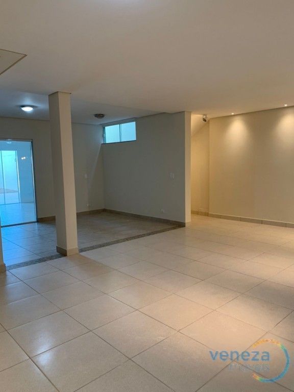 Casa Residencial para locacao no Columbia em Londrina com 0m² por R$ 2.187,50