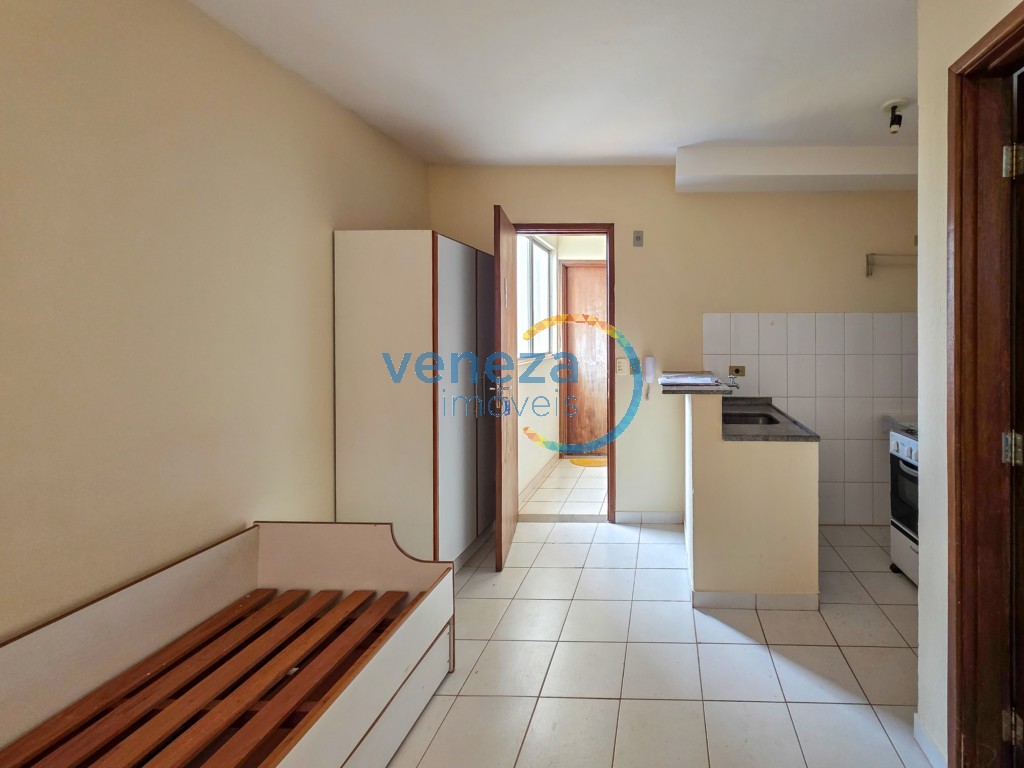 Apartamento para locacao no Cidade Universitaria em Londrina com 33,43m² por R$ 750,00