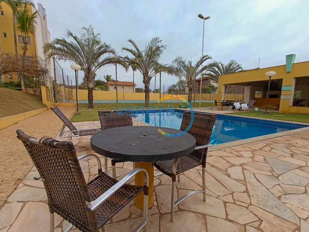 Apartamento para locação no bairro Cidade Universitaria de Londrina com 17m<sup>2</sup> útil, 1 quarto, 1 vaga de garagem