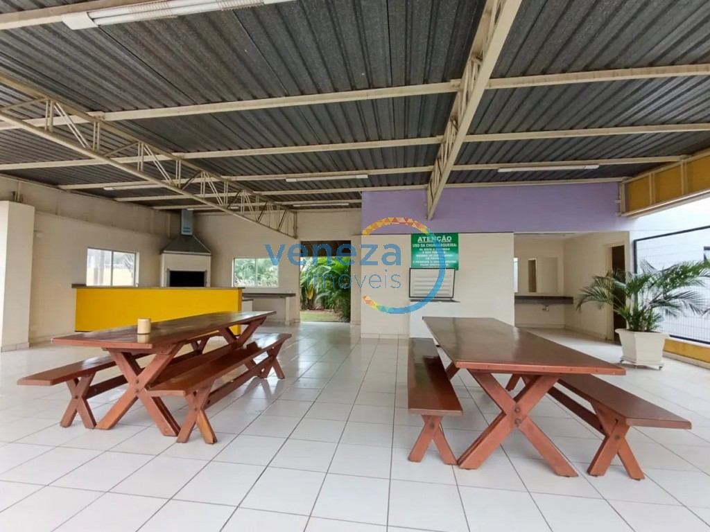 Apartamento para locação no bairro Cidade Universitaria de Londrina com 17m<sup>2</sup> útil, 1 quarto, 1 vaga de garagem