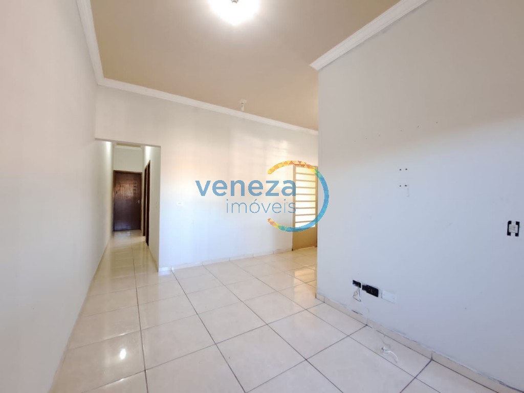 Casa Residencial para venda no Jardim Paris em Londrina com 260m² por R$ 190.000,00