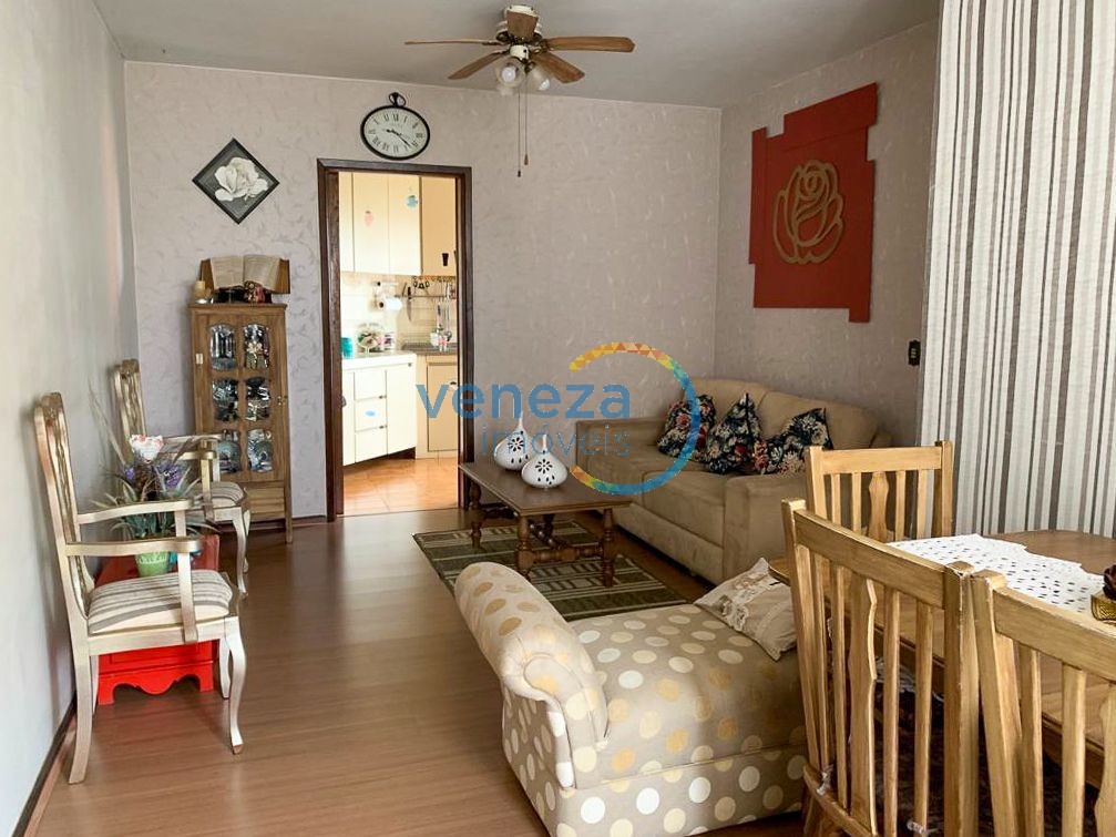 Apartamento para venda no Vitoria em Londrina com 106m² por R$ 290.000,00