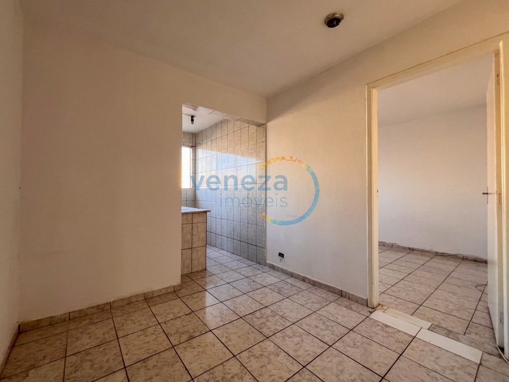 Apartamento para locacao no Centro em Londrina com 40m² por R$ 650,00