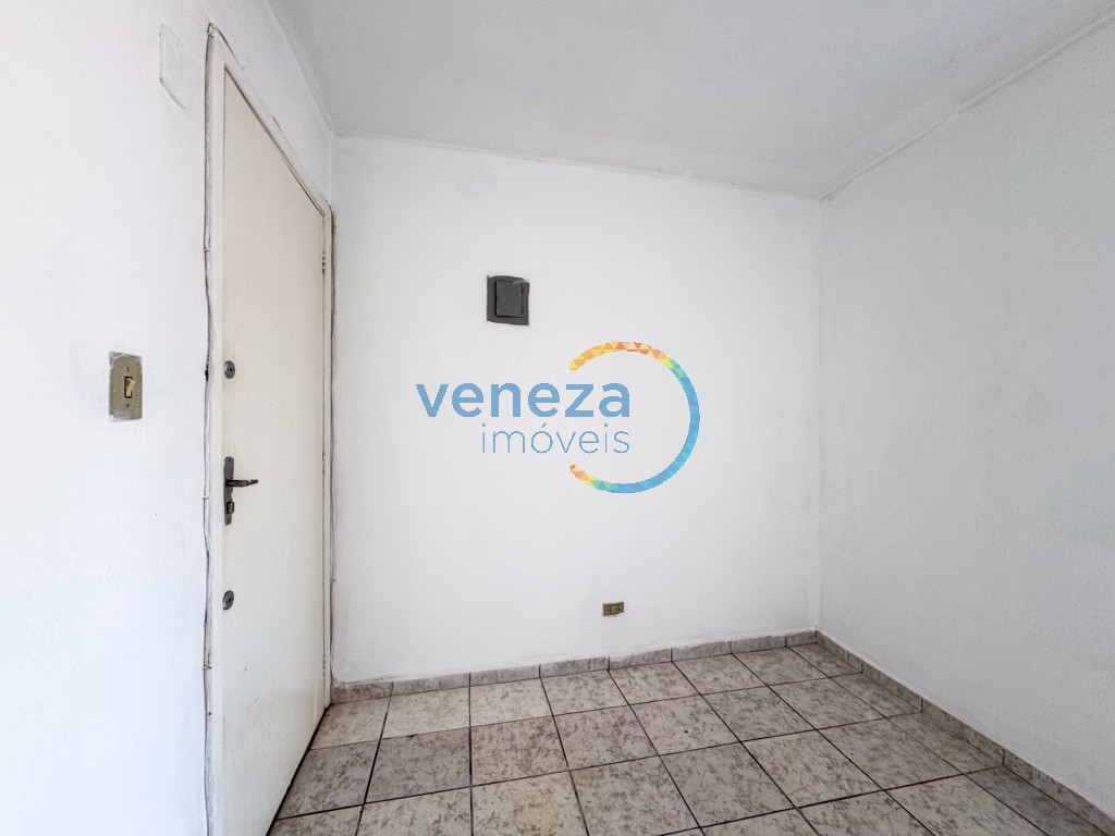 Apartamento para locacao no Centro em Londrina com 40m² por R$ 520,00