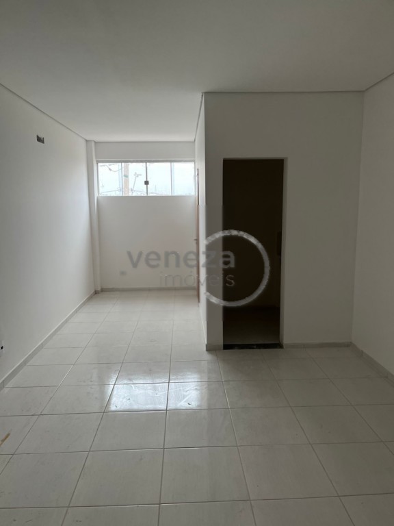 Sala para locacao no Padovani em Londrina com 30m² por R$
                                                                                                                                                                                            1.300,00                                                                                            