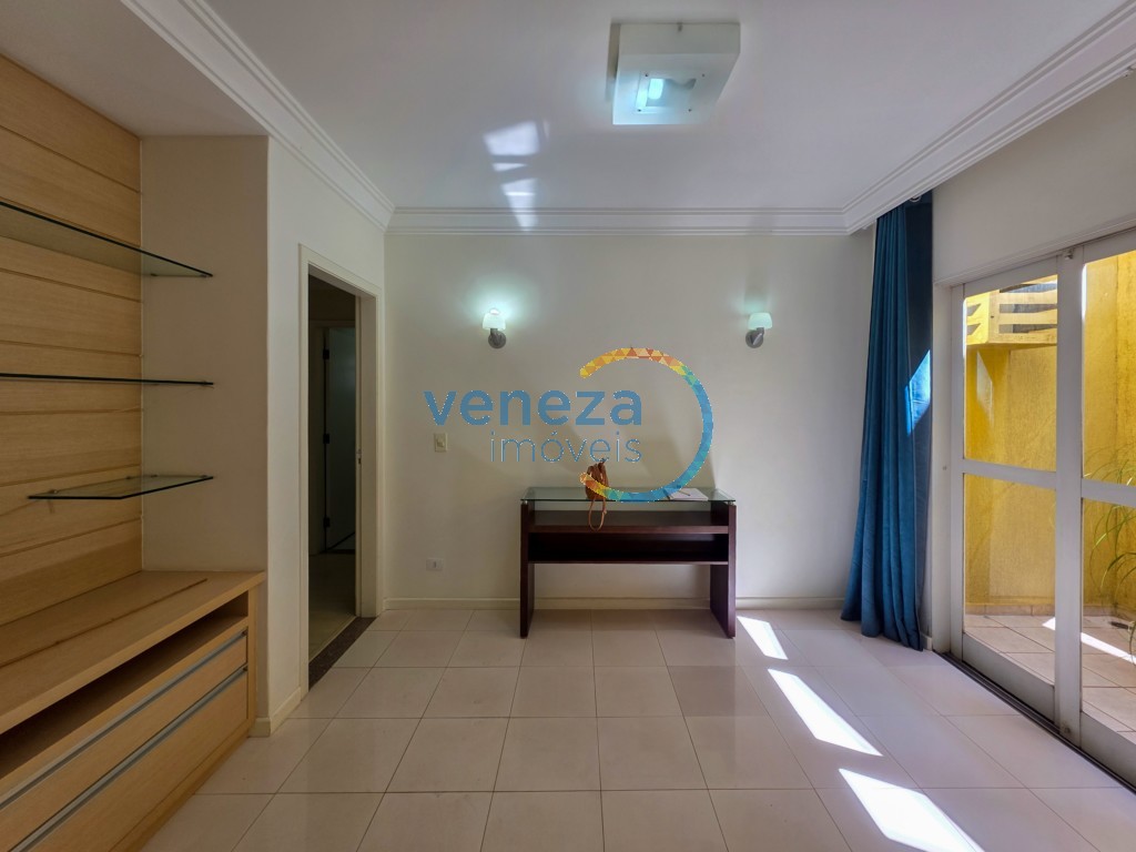 Casa Residencial para locação no bairro Jamaica de Londrina com 205m<sup>2</sup> útil, 3 quartos, 2 vagas de garagem