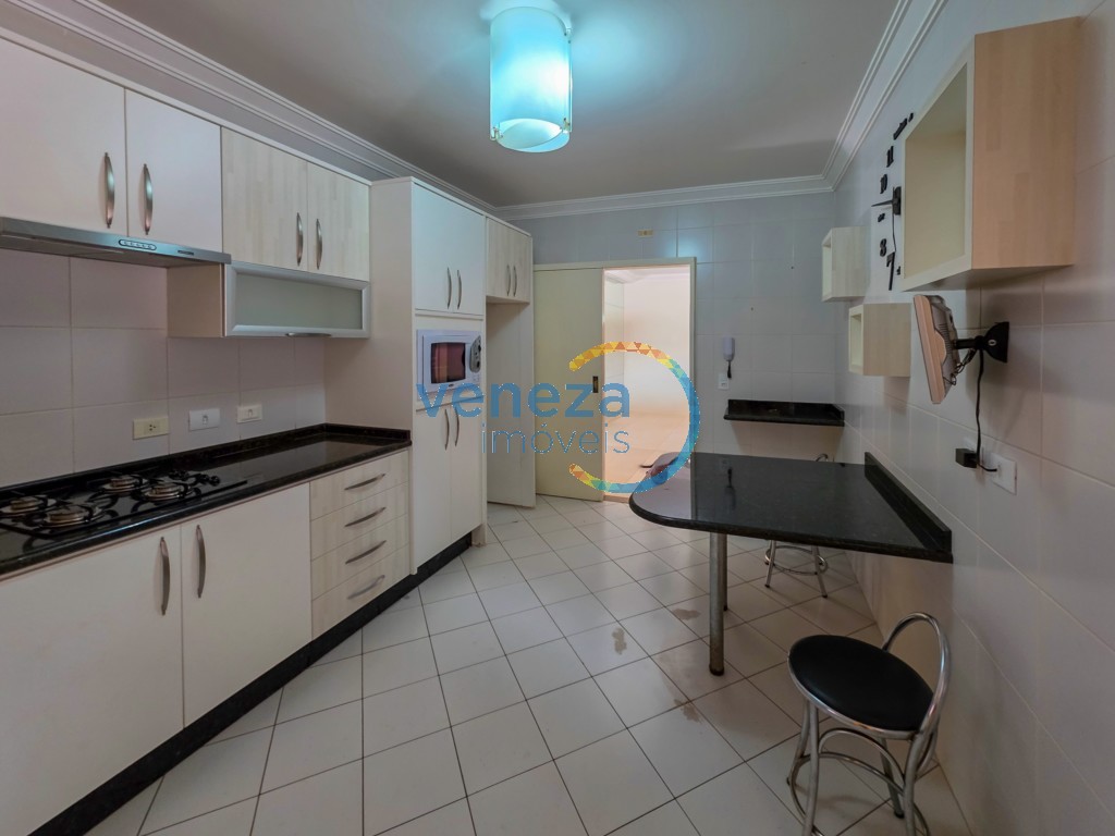 Casa Residencial para locação no bairro Jamaica de Londrina com 205m<sup>2</sup> útil, 3 quartos, 2 vagas de garagem