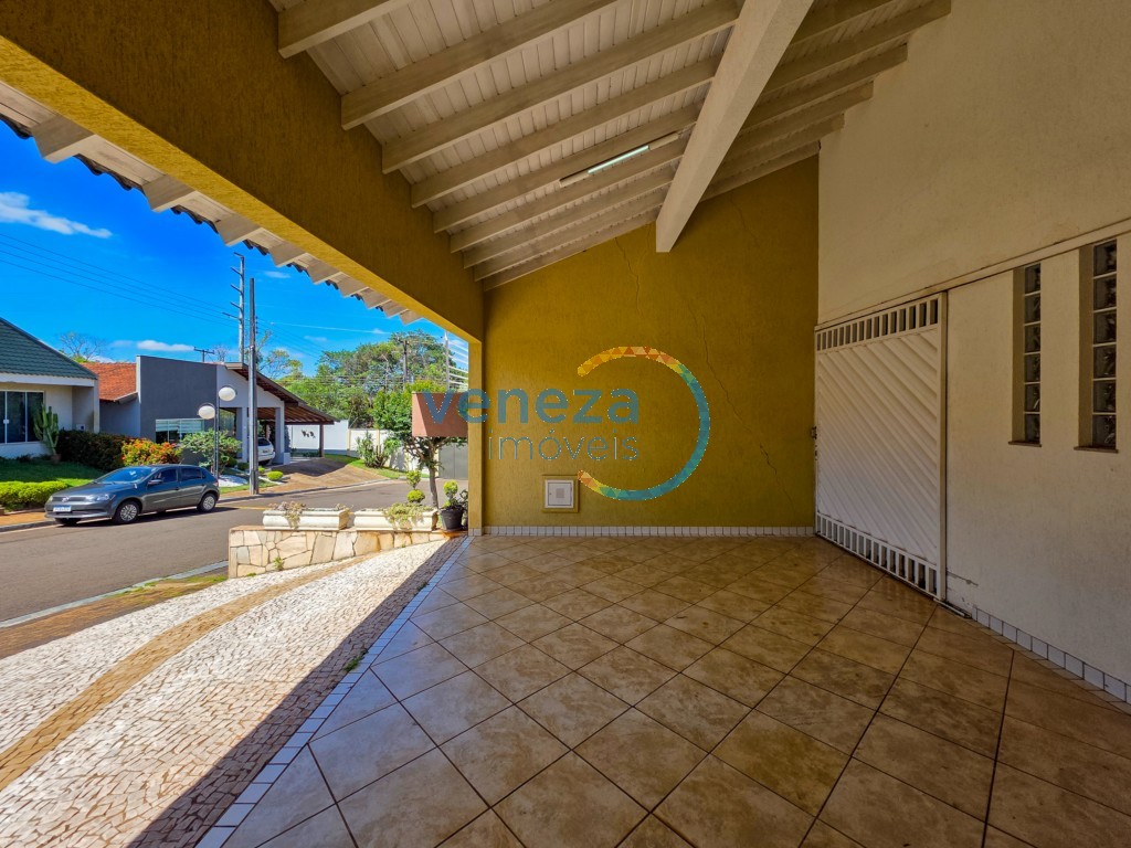 Casa Residencial para locação no bairro Jamaica de Londrina com 205m<sup>2</sup> útil, 3 quartos, 2 vagas de garagem