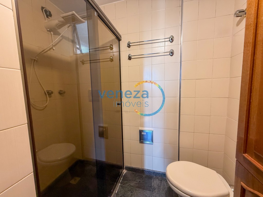 Apartamento para locação no bairro Centro de Londrina com 84.22m<sup>2</sup> útil, 3 quartos, 1 vaga de garagem - Foto 11