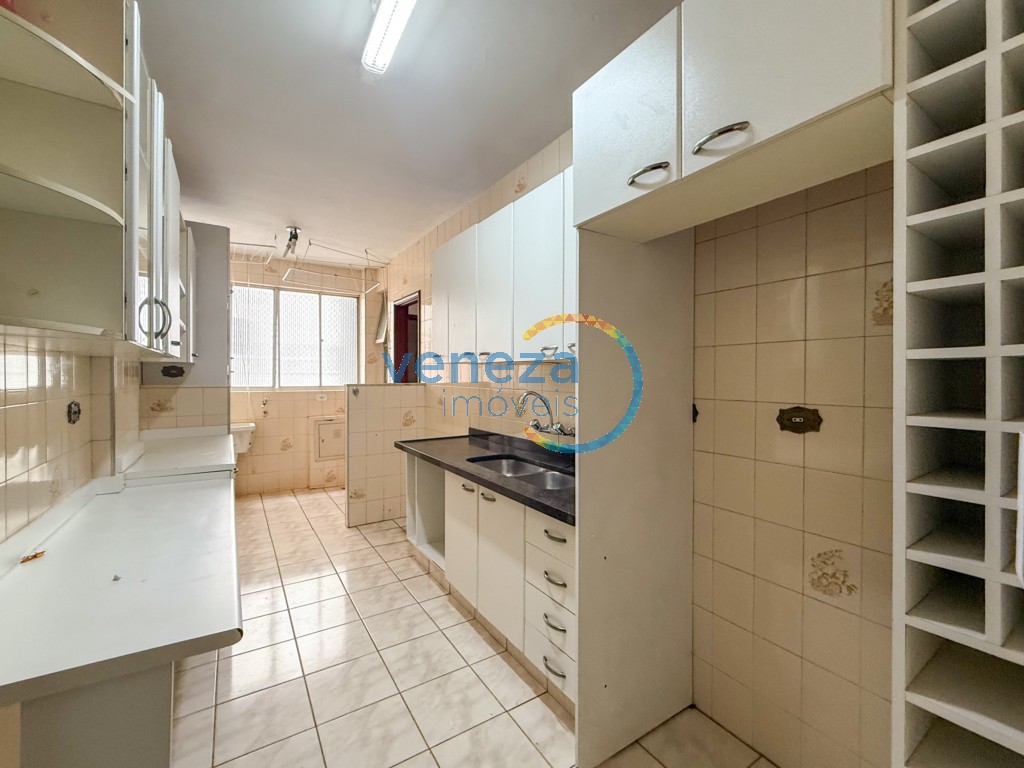 Apartamento para locação no bairro Centro de Londrina com 84.22m<sup>2</sup> útil, 3 quartos, 1 vaga de garagem - Foto 17