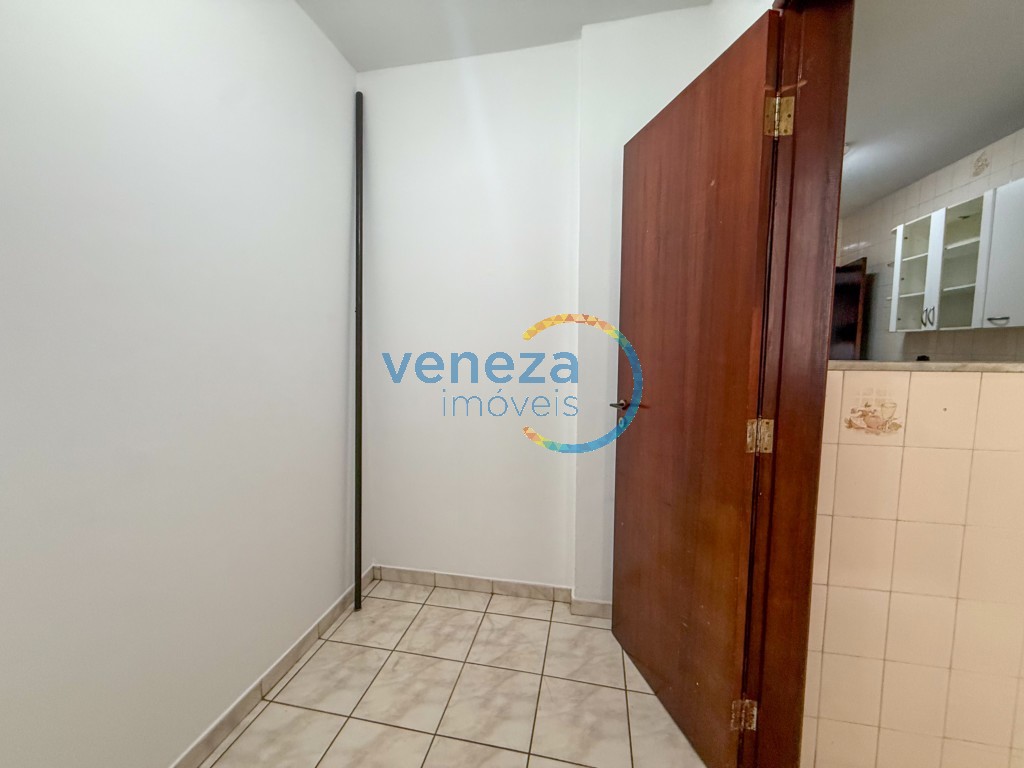 Apartamento para locação no bairro Centro de Londrina com 84.22m<sup>2</sup> útil, 3 quartos, 1 vaga de garagem - Foto 23