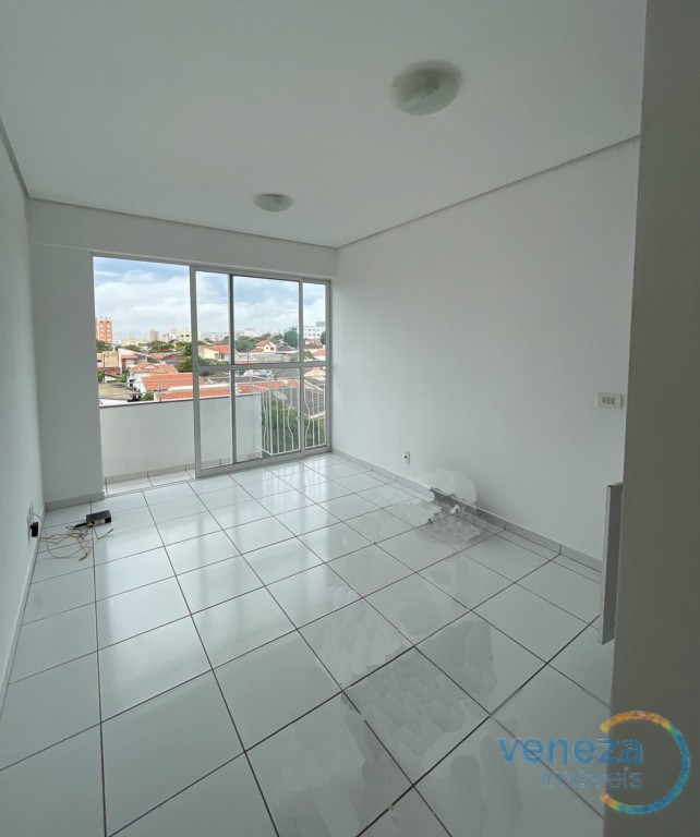 Apartamento para venda no Ipiranga em Londrina com 45m² por R$
                                                                                                                                                270.000,00                                                                                                                                        