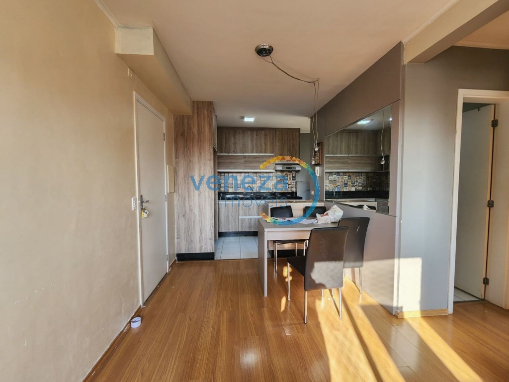 Apartamento para venda no Marajoara em Londrina com 76,73m² por R$ 190.000,00