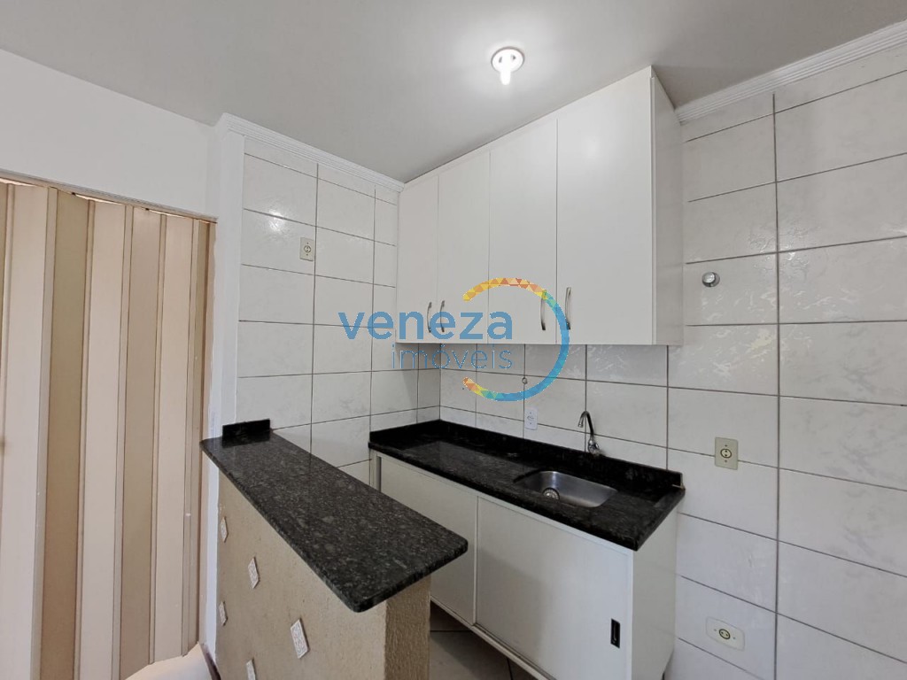 Apartamento para venda no Agari em Londrina com 55m² por R$ 142.000,00