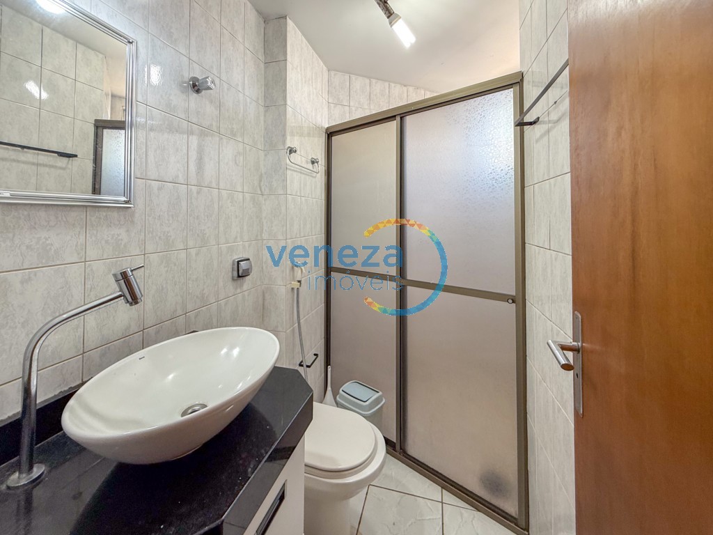 Apartamento para locação no bairro Centro de Londrina com 48.95m<sup>2</sup> útil, 1 quarto, 1 vaga de garagem