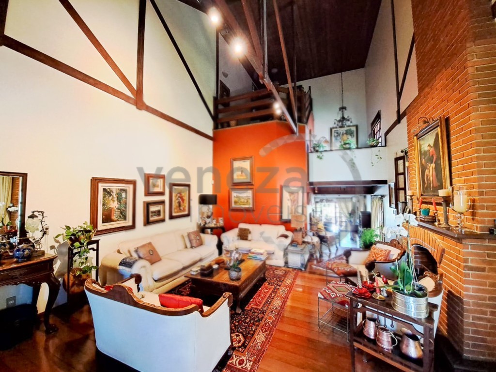Casa Residencial para venda no Tucano em Londrina com 688m² por R$
                                                                                                                                                4.800.000,00                                                                                                                                        