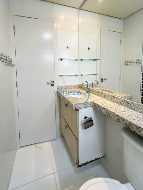 Apartamento para venda no bairro Portal dos Ramos de Londrina - Foto 11