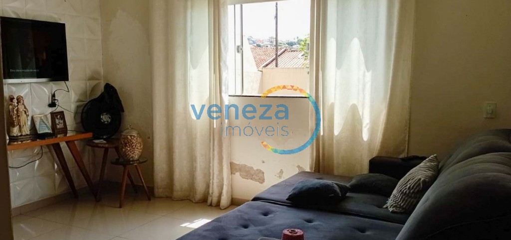 Casa Residencial para venda no Parque Residencial Liberdade em Londrina com 390m² por R$ 460.000,00
