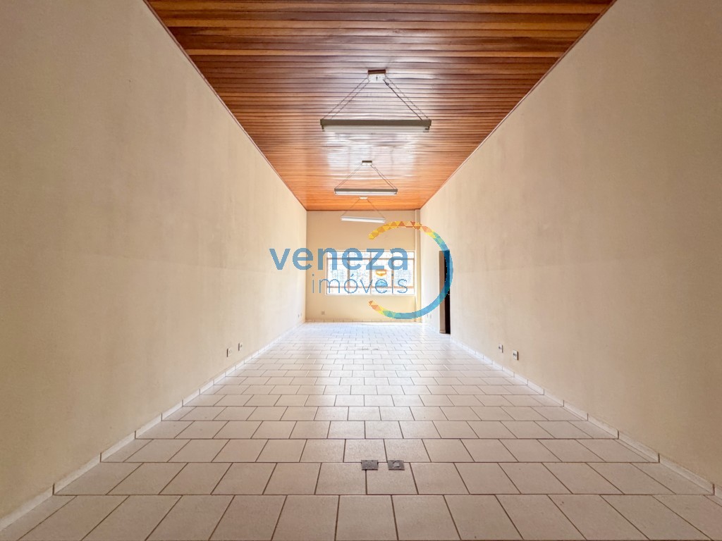 Sala para locacao no Centro em Londrina com 64,5m² por R$ 830,00  - Foto 2