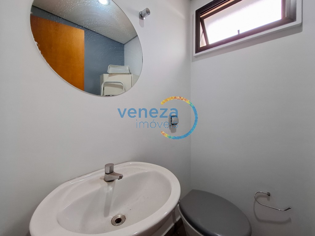 Sala para locação no bairro Centro de Londrina com 57.57m<sup>2</sup> útil, 1 vaga de garagem