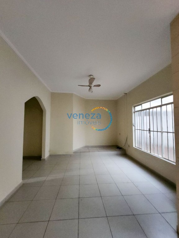 Casa Residencial para venda no Centro em Londrina com 158m² por R$ 420.000,00