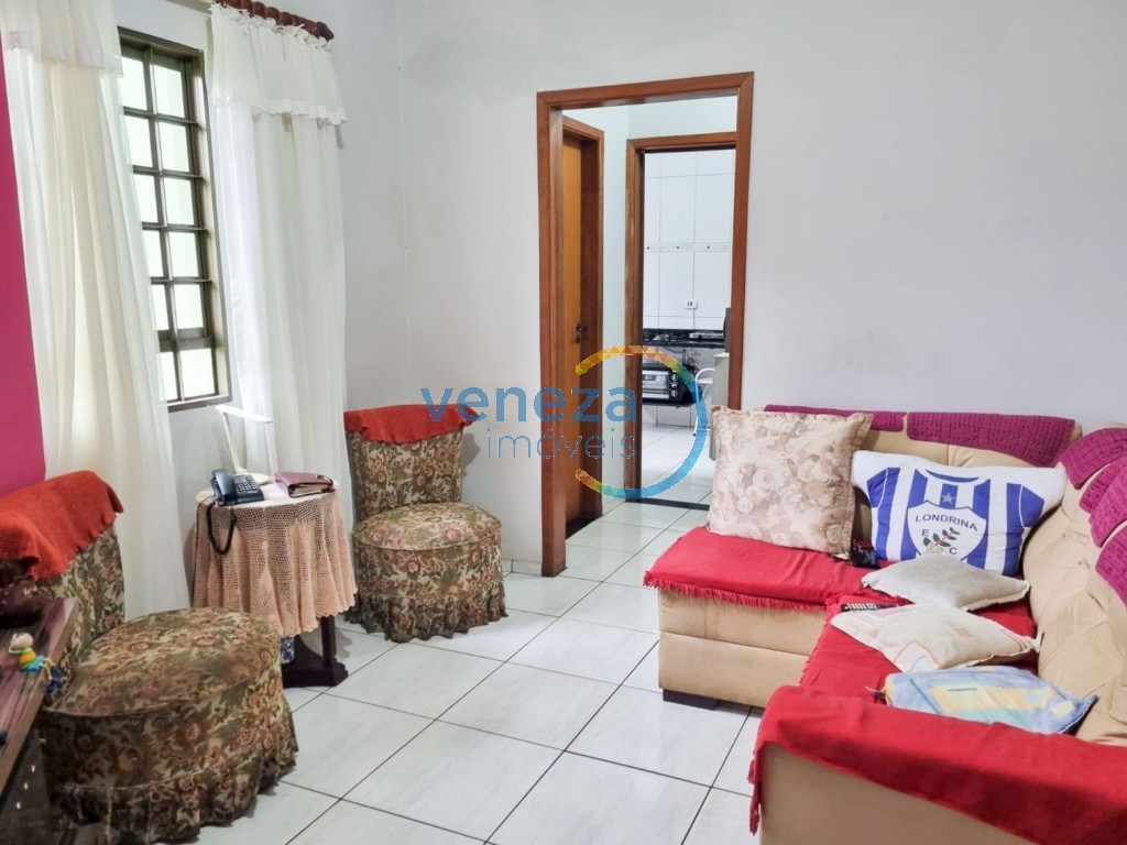 Casa Residencial para venda no Aeroporto em Londrina com 92m² por R$ 350.000,00 - Foto 2