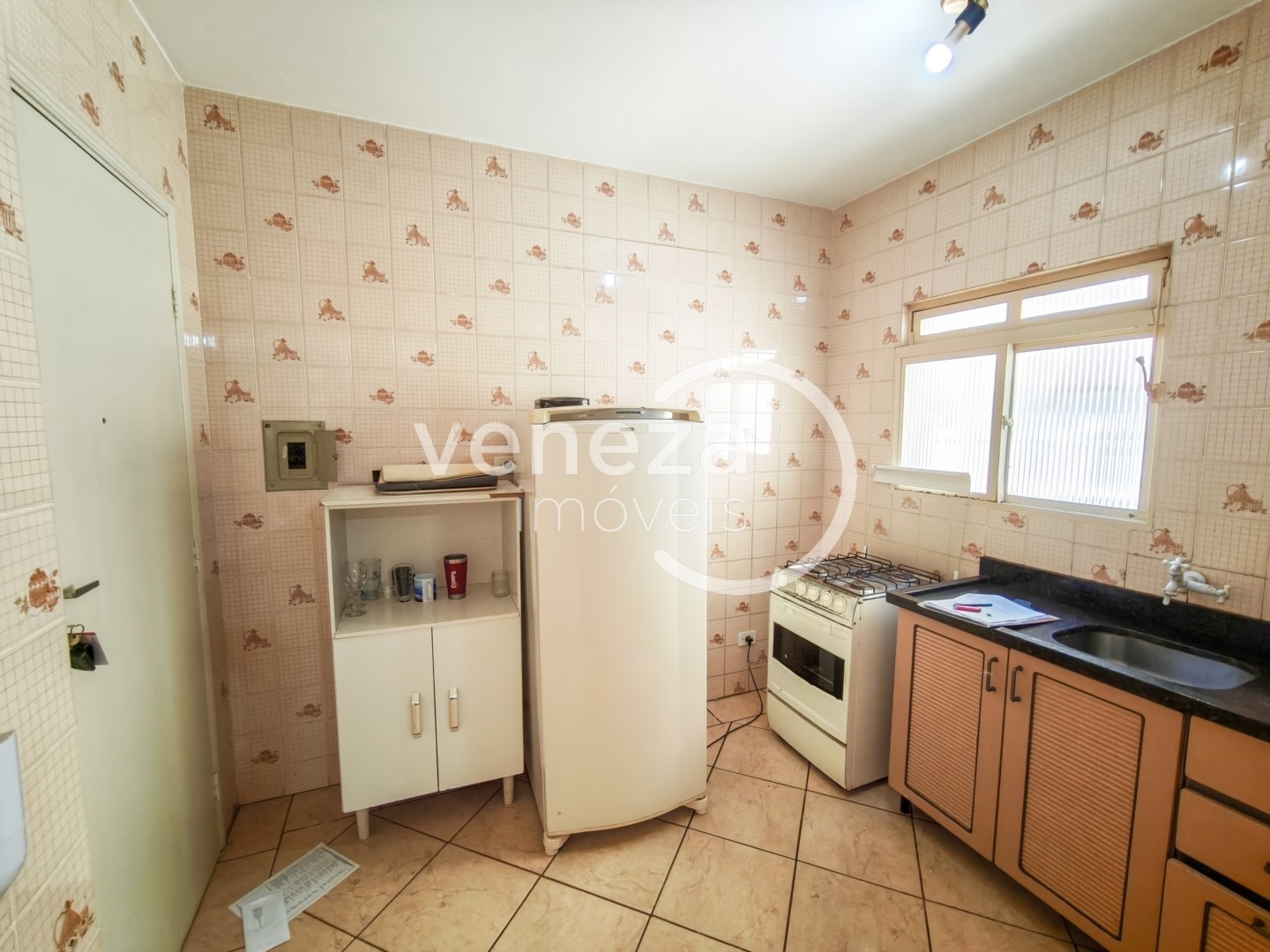 Apartamento para locação no bairro Centro de Londrina - Foto 7