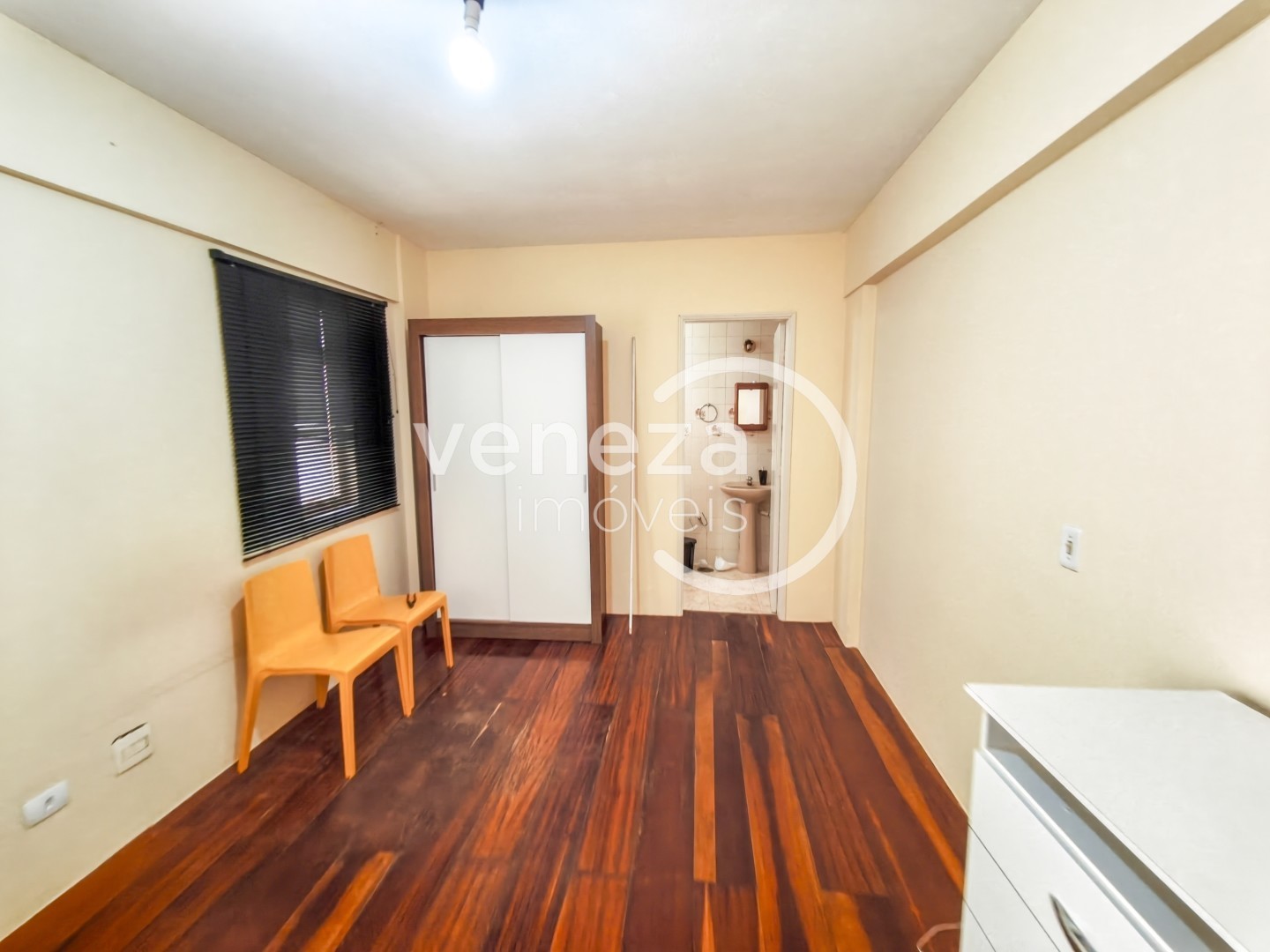 Apartamento para locação no bairro Centro de Londrina - Foto 4