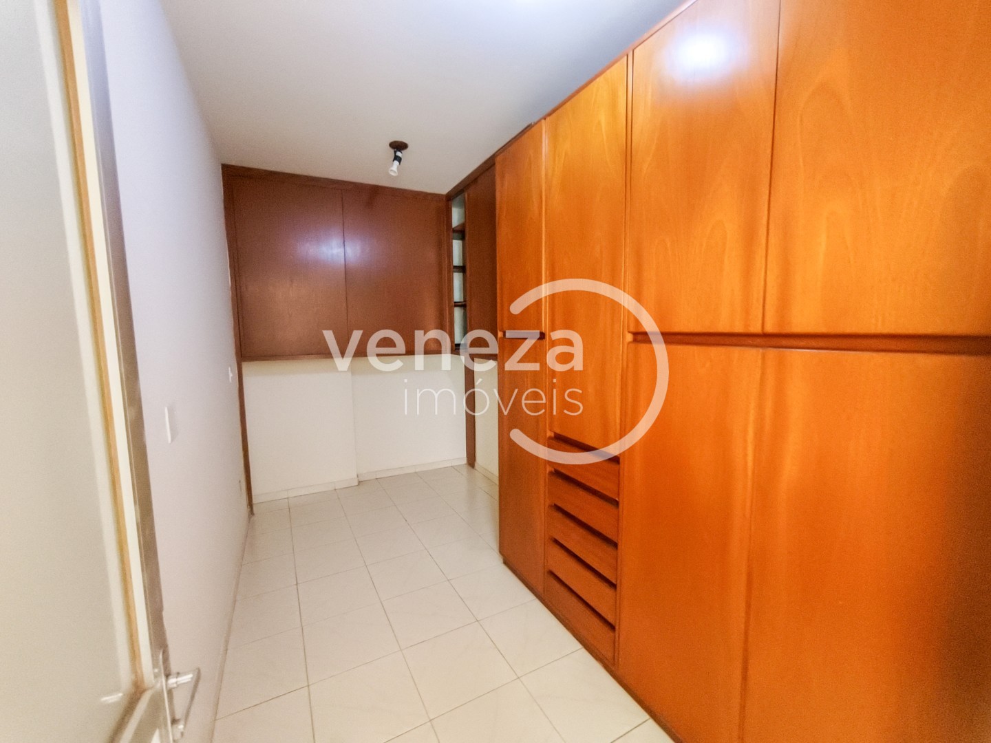 Apartamento para locação no bairro Centro de Londrina - Foto 18