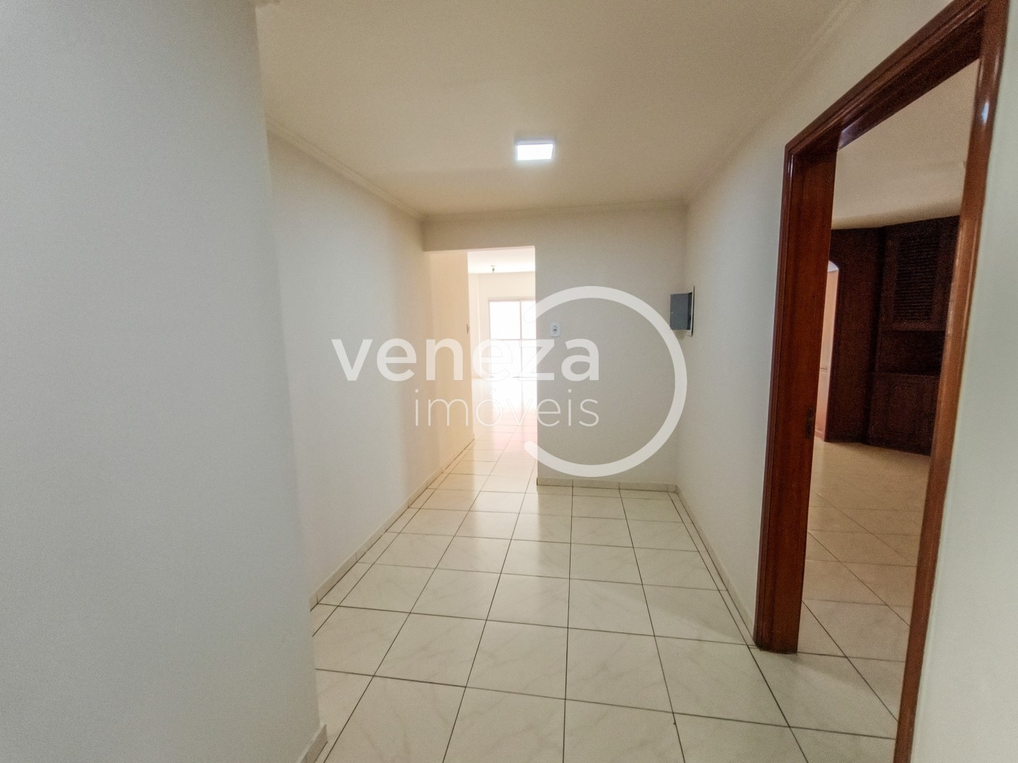 Apartamento para locação no bairro Centro de Londrina - Foto 8