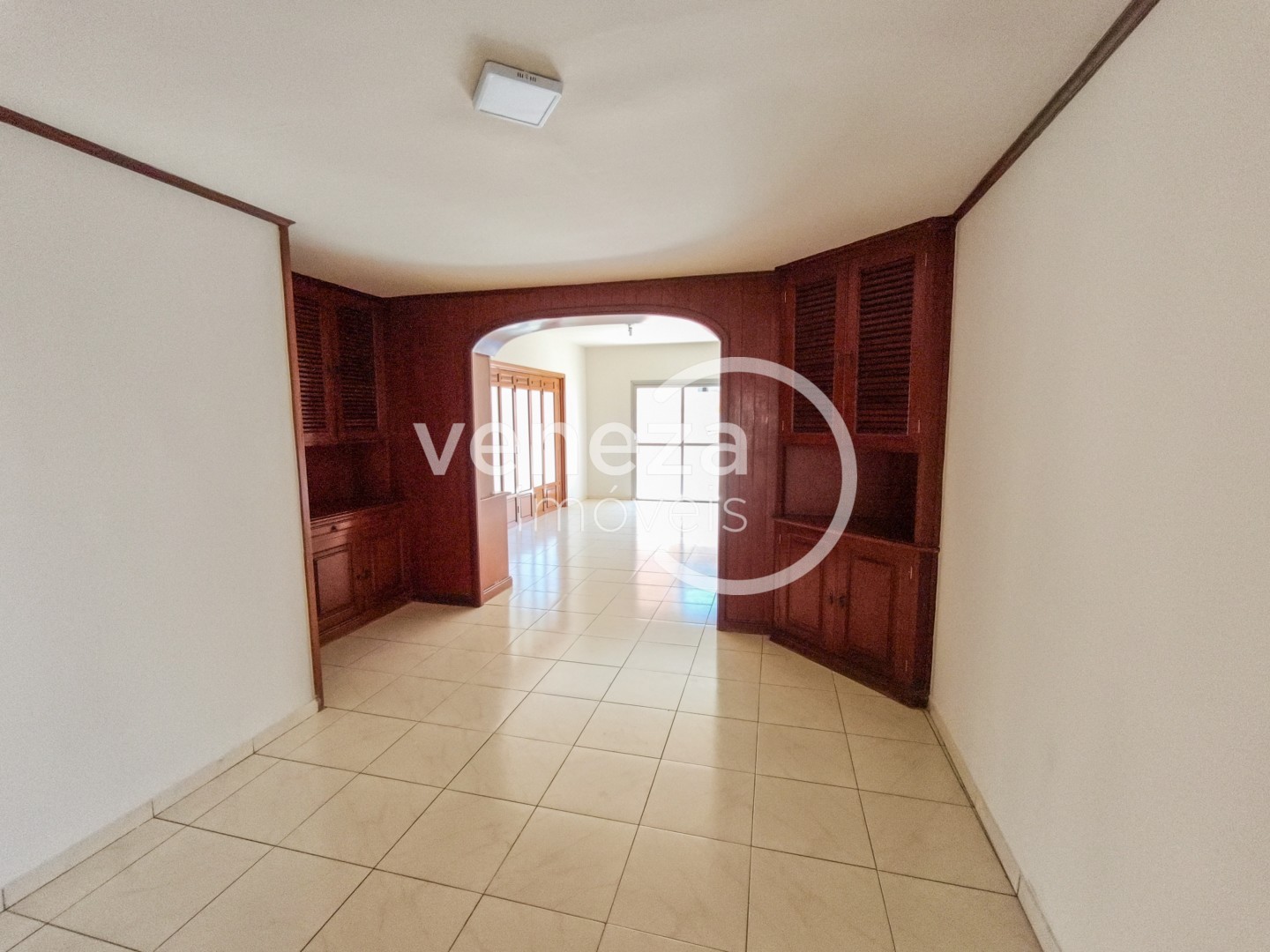 Apartamento para locação no bairro Centro de Londrina - Foto 6