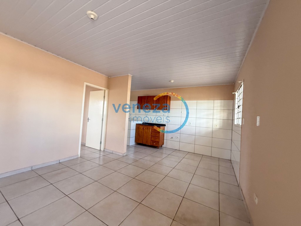 Apartamento para locacao no Centro em Londrina com 40m² por R$ 850,00