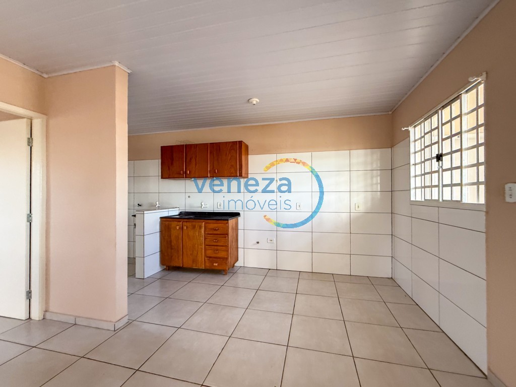 Apartamento para locação no bairro Centro de Londrina com 40m<sup>2</sup> útil, 1 quarto, 1 vaga de garagem