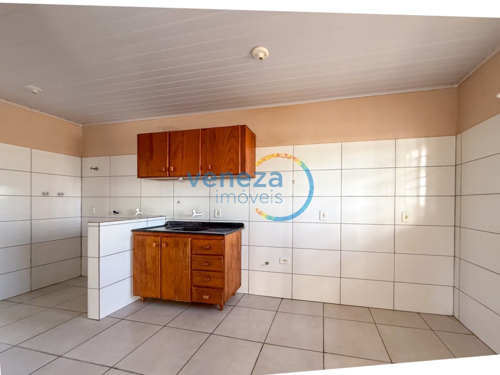 Apartamento para locação no bairro Centro de Londrina com 40m<sup>2</sup> útil, 1 quarto, 1 vaga de garagem