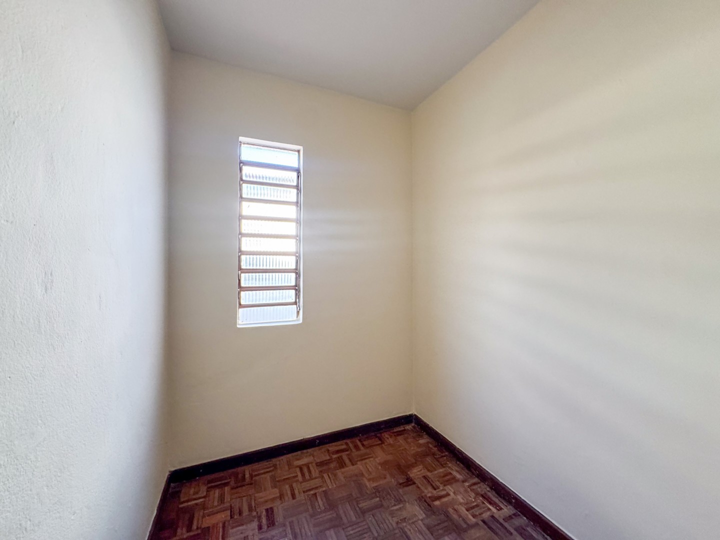 Casa Residencial para locação no bairro Amaro de Londrina - Foto 13