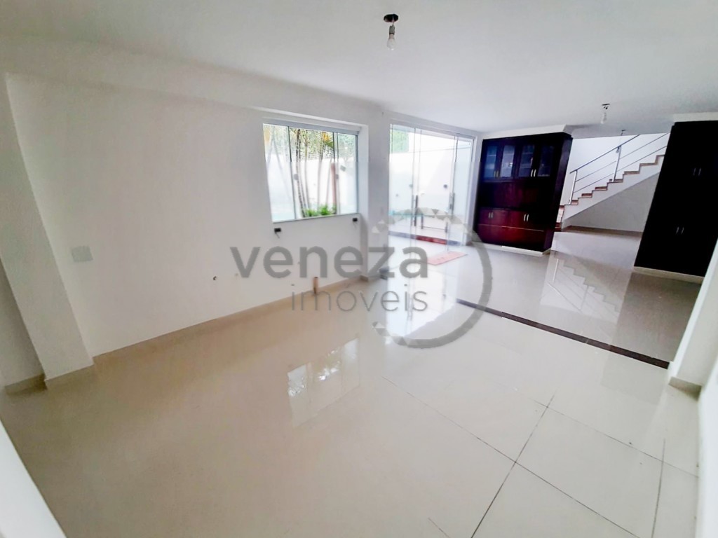 Casa Residencial para venda no California em Londrina com 102m² por R$
                                                                                                                                                1.150.000,00                                                                                                                                        