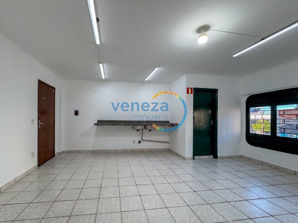 Sala para locacao no Centro em Londrina com 46,19m² por R$ 650,00