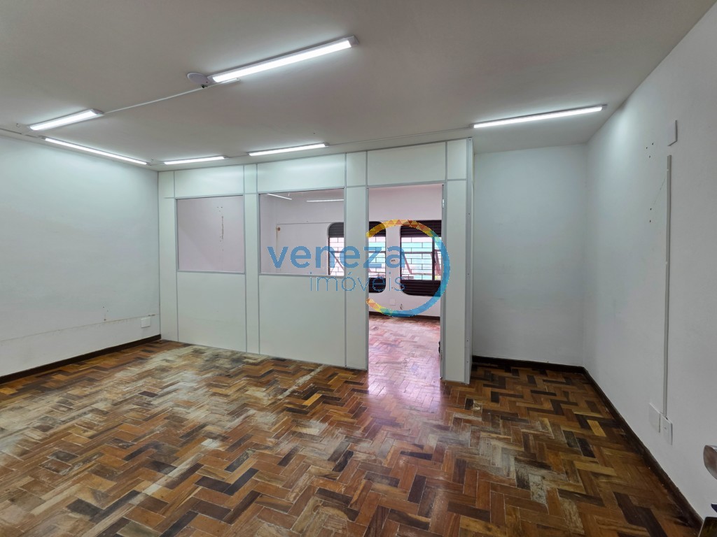 Sala para locacao no Centro em Londrina com 46,19m² por R$ 650,00