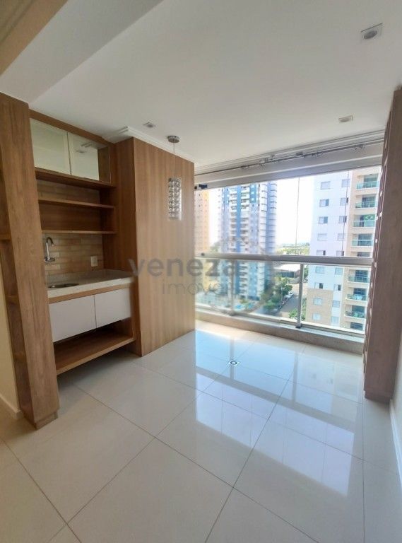 Apartamento para locação no bairro Gleba Palhano de Londrina com 75m<sup>2</sup> útil, 2 quartos, 2 vagas de garagem - Foto 7