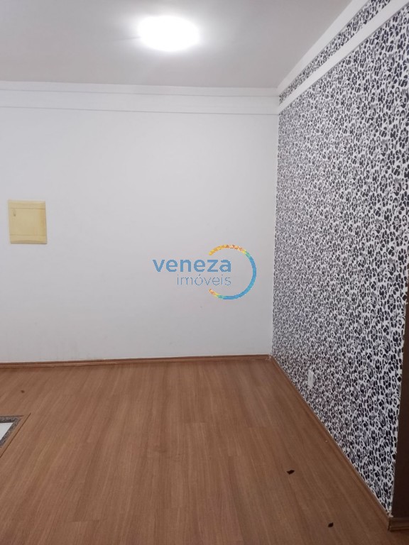 Apartamento para venda no Hipica em Londrina com 45,58m² por R$ 175.000,00