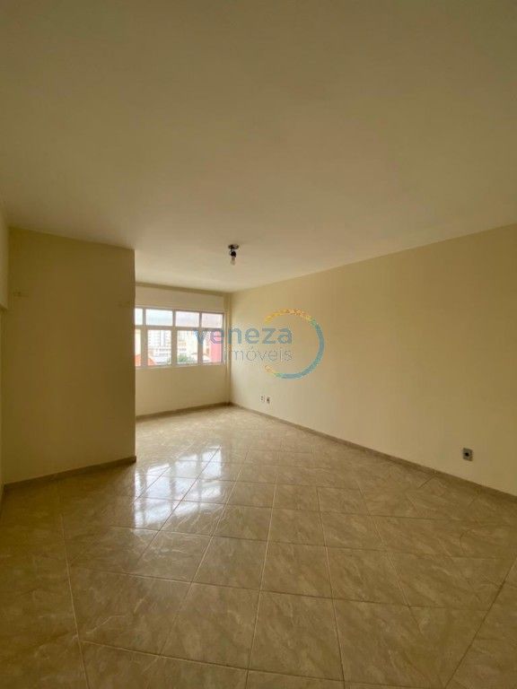 Sala para locacao no Centro em Londrina com 30,47m² por R$ 775,00