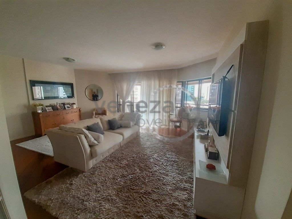 Apartamento para venda no Centro em Londrina com 310,74m² por R$ 870.000,00