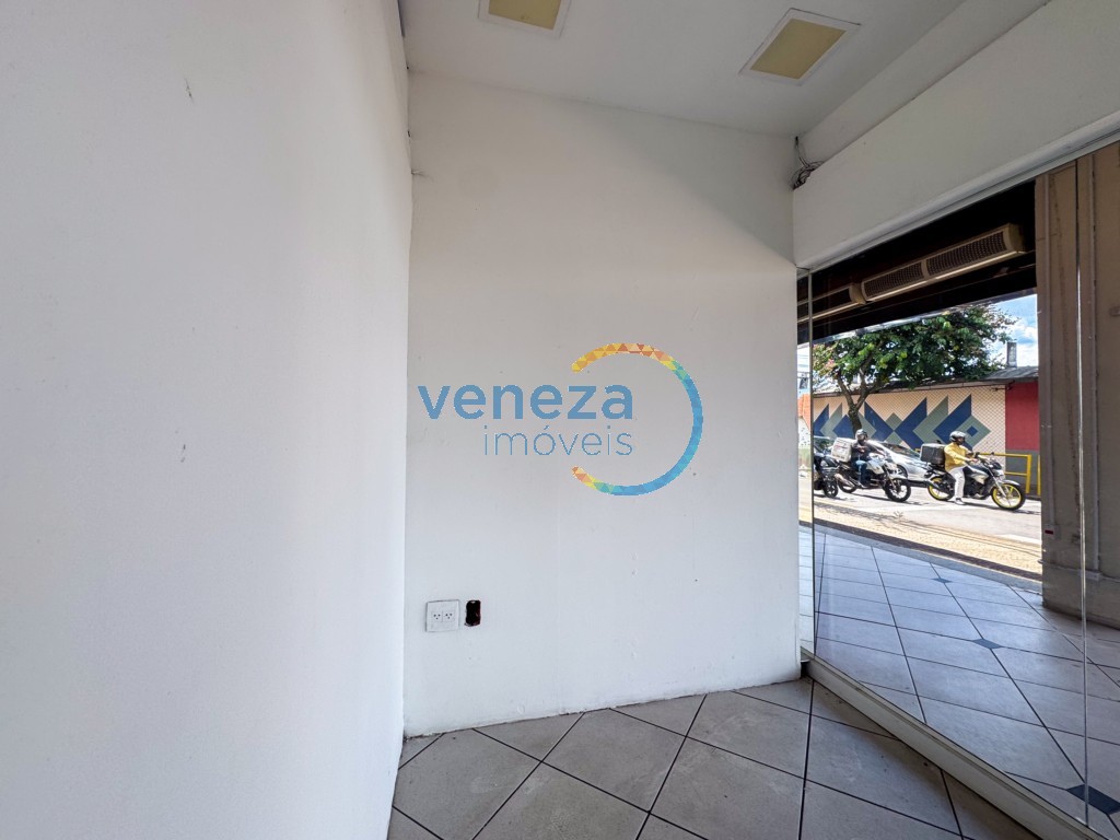 Salão-loja para locação no bairro Centro de Londrina - Foto 11