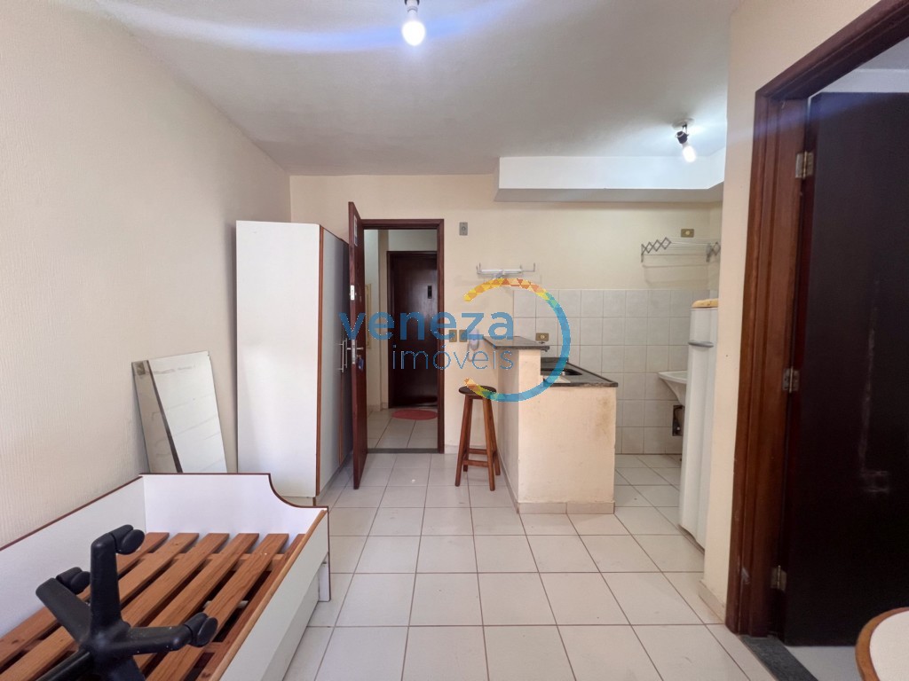 Apartamento para locacao no Cidade Universitaria em Londrina com 33,43m² por R$ 900,00
